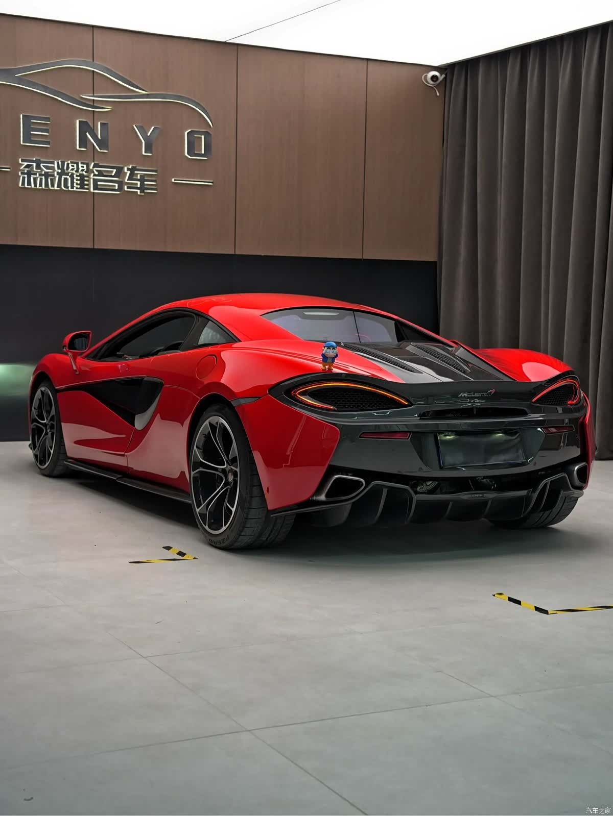 McLaren 570, 2018 8