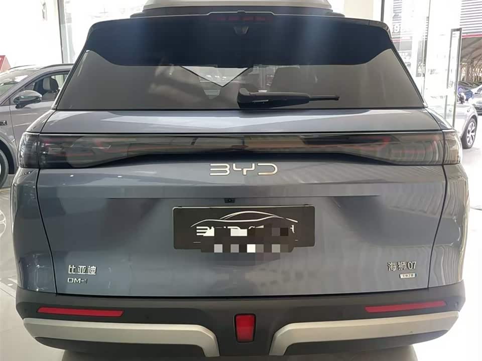 BYD Sea Lion 07 DM-i