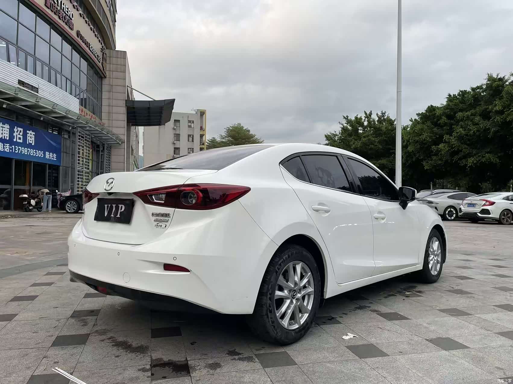Mazda Mazda3, 2019 11