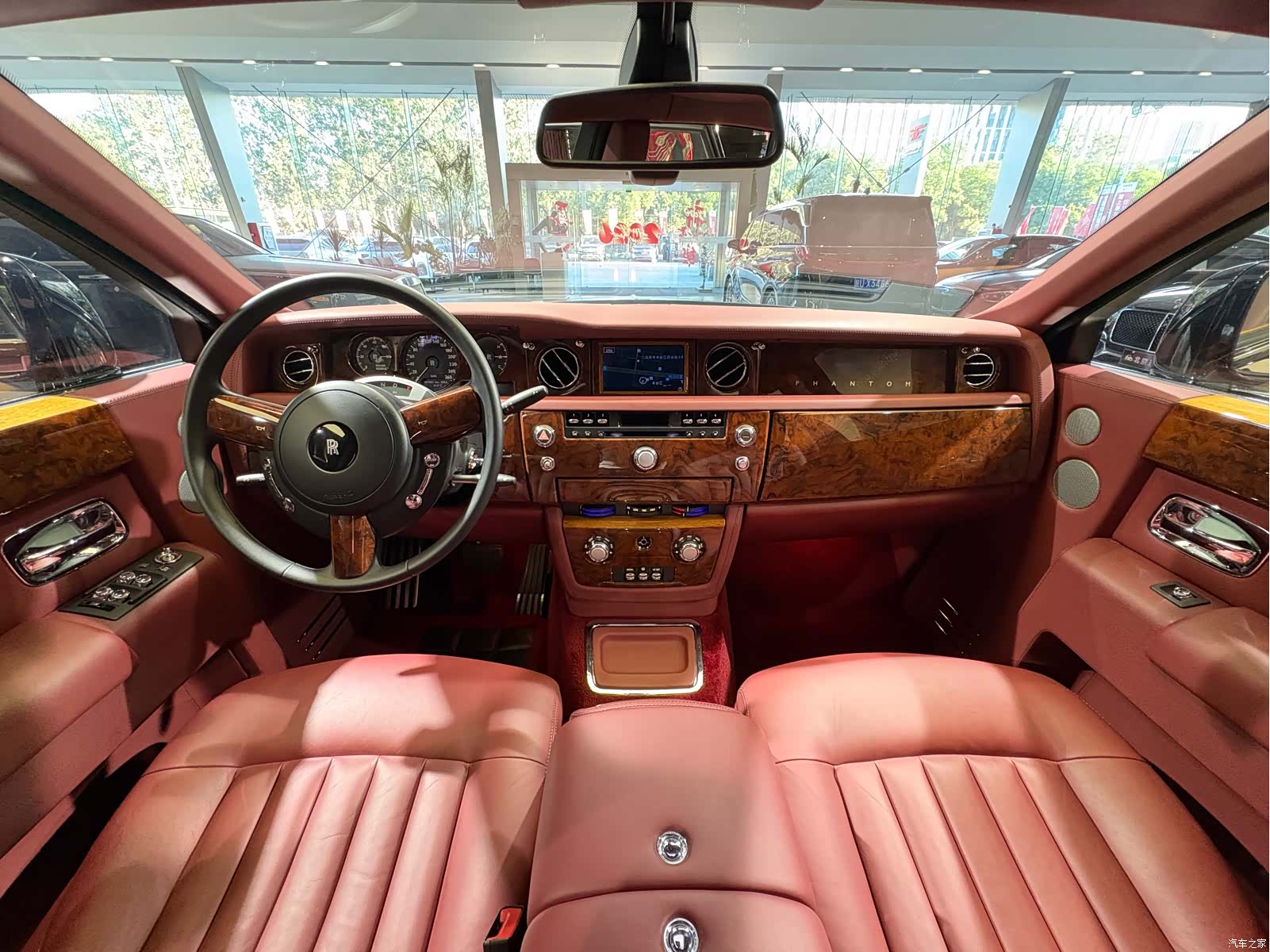Rolls-Royce Phantom, 2012 13