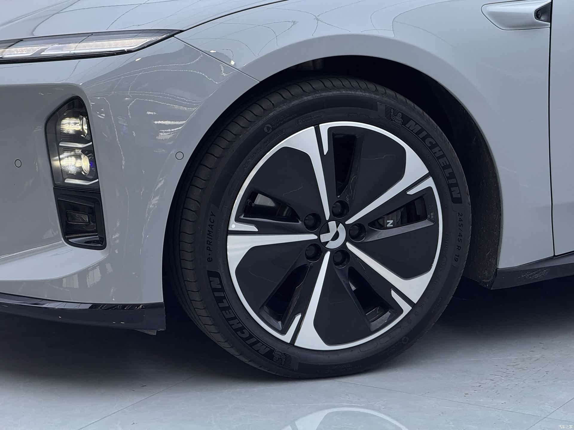 NIO ET5, 2025 все фото