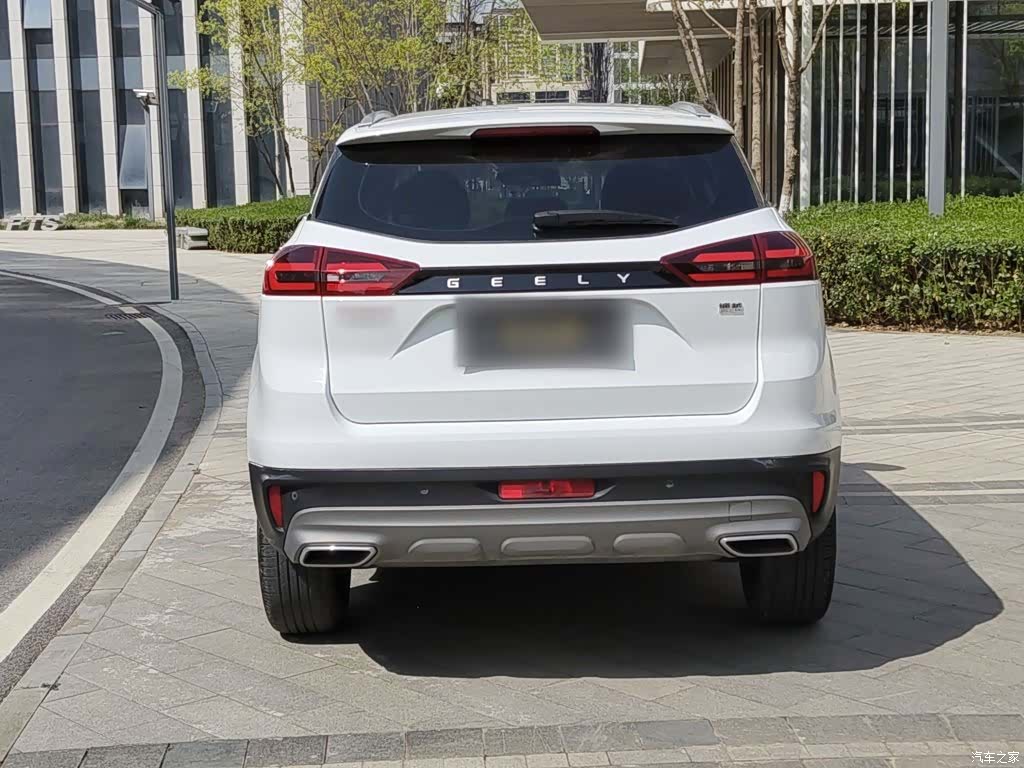 Geely Boyue, 2022 8
