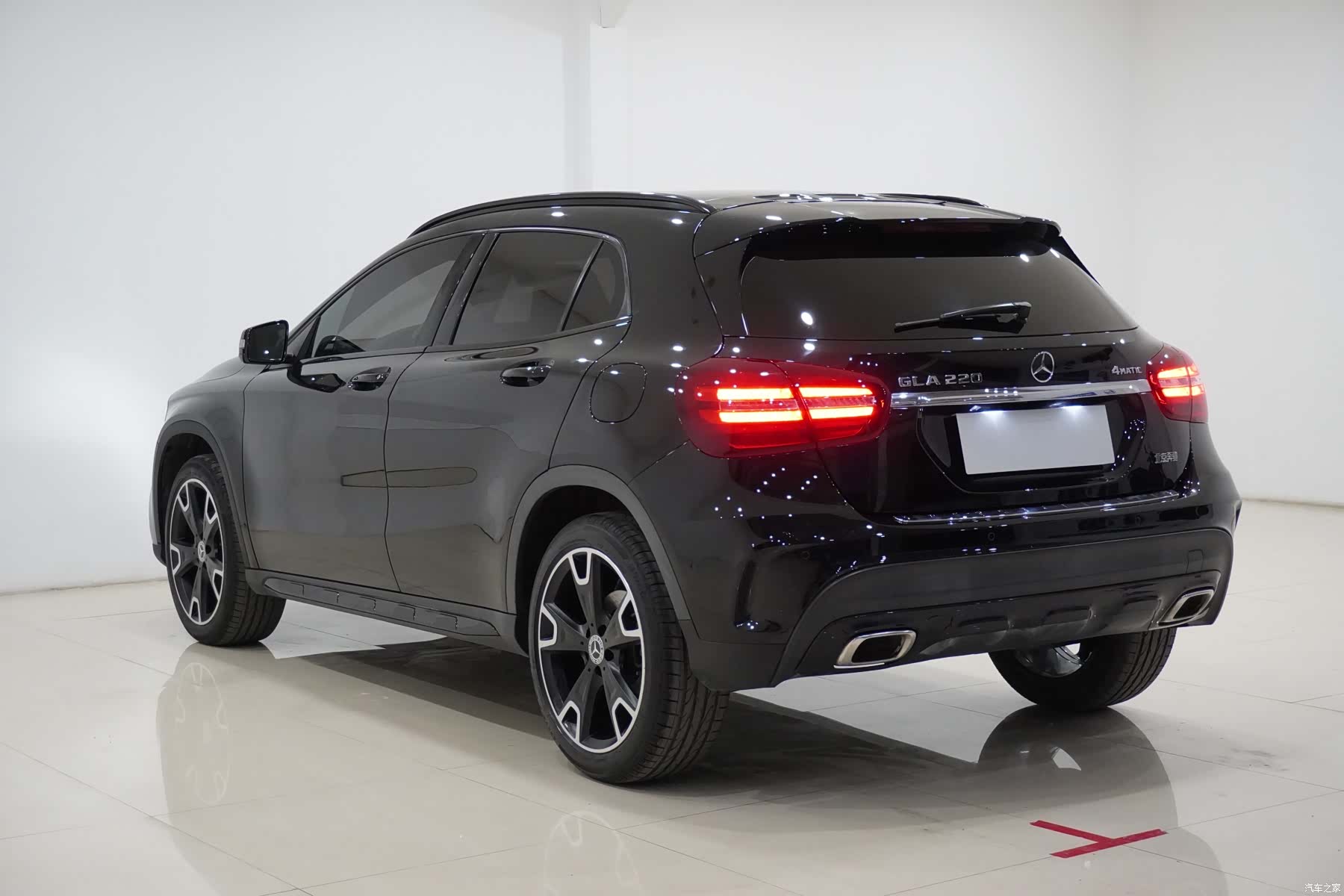 Mercedes-Benz GLA, 2018 6