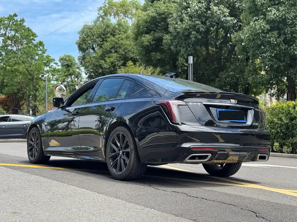 Cadillac CT5