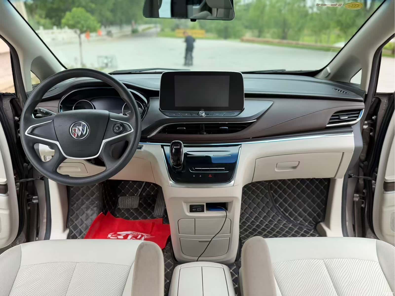 Buick GL8, 2022 все фото