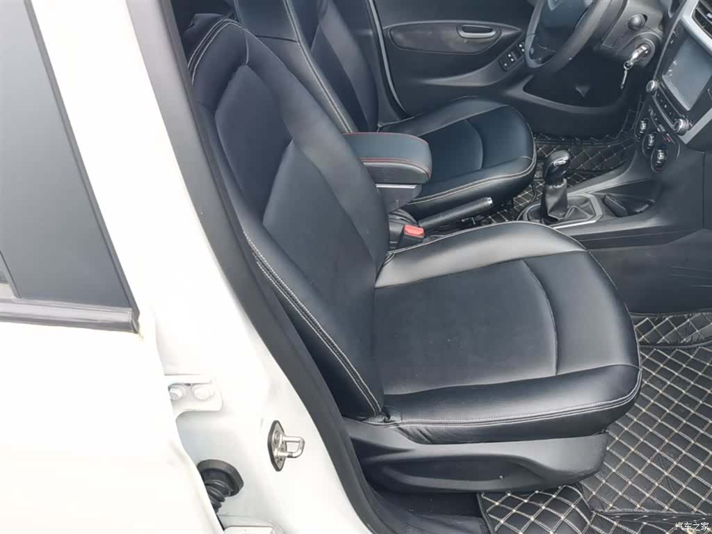 Peugeot 301, 2016 24