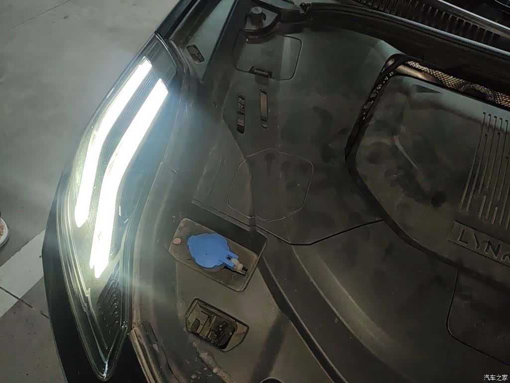 Lynk & Co 02, 2022 23