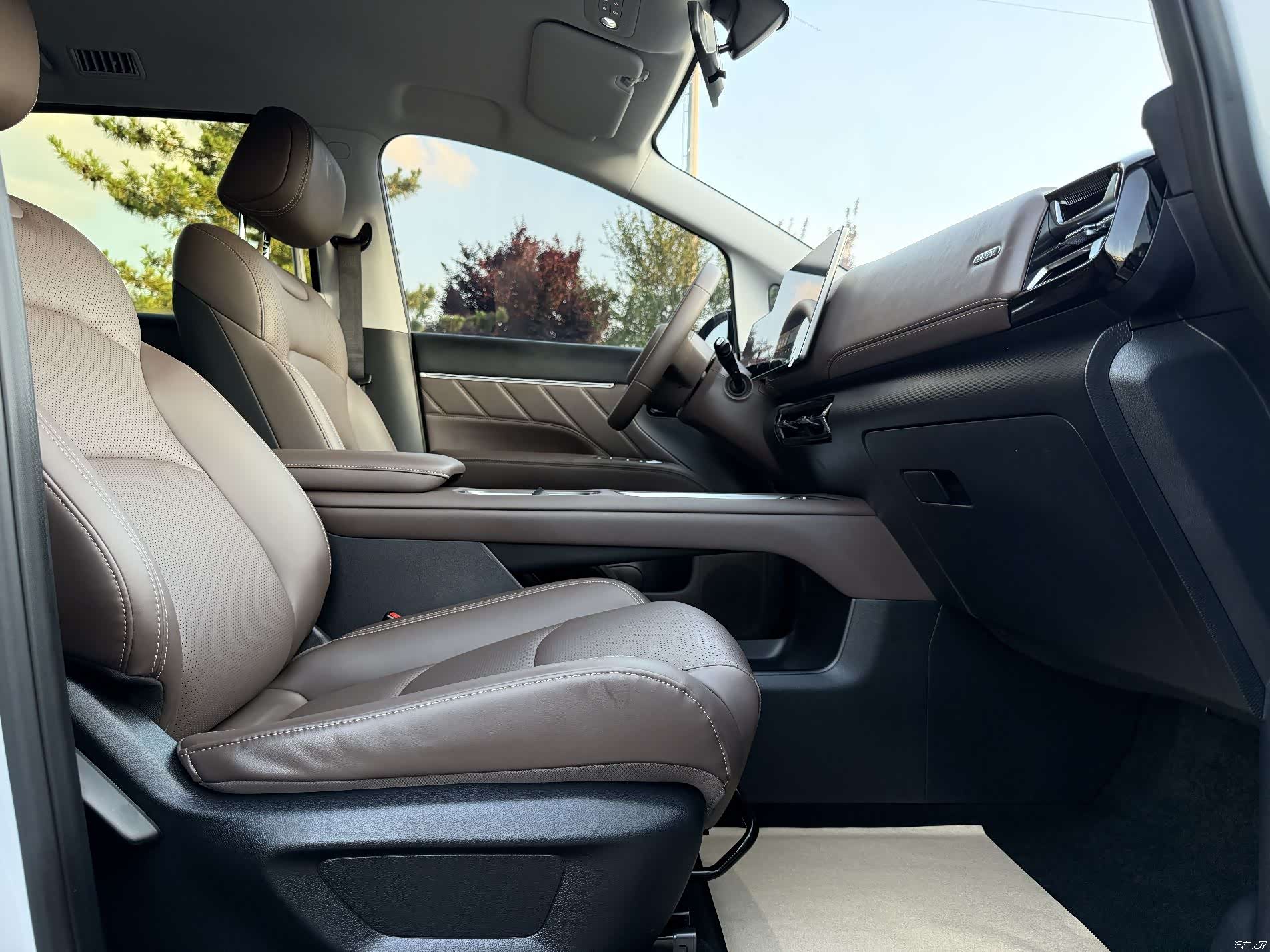 Wuling 730, 2025 17