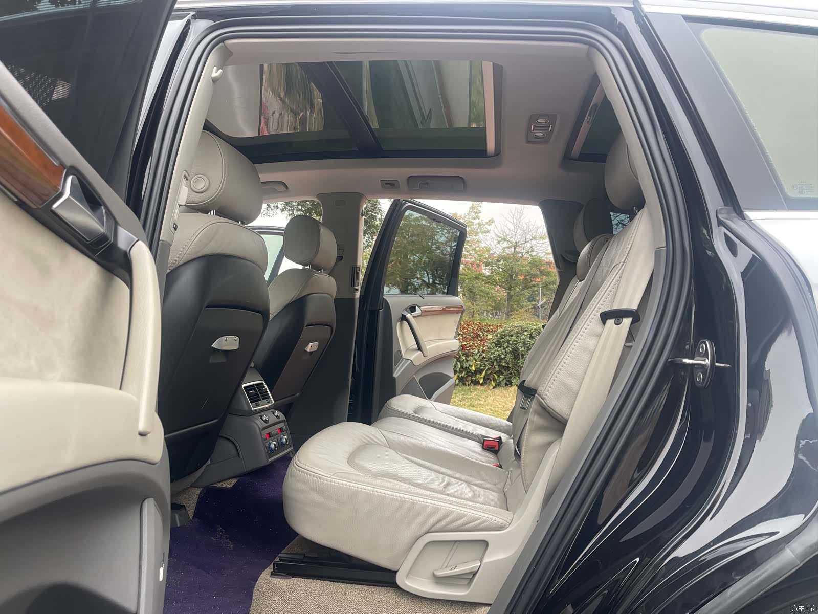 Audi Q7, 2015 11