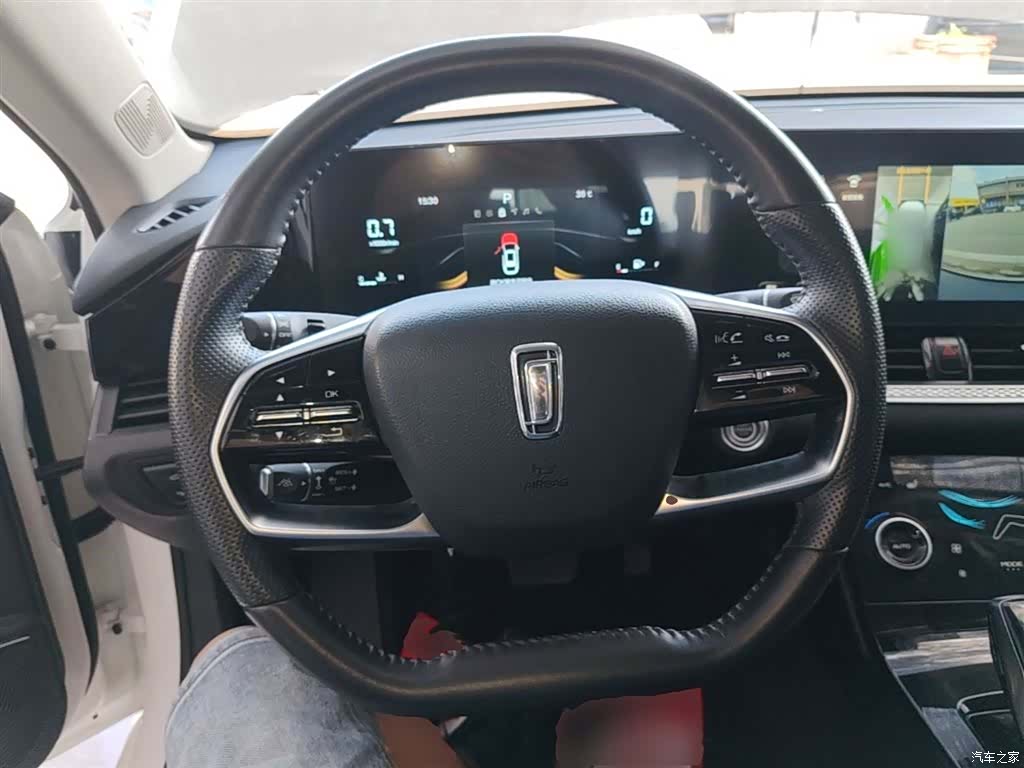 Bestune B70, 2022 11
