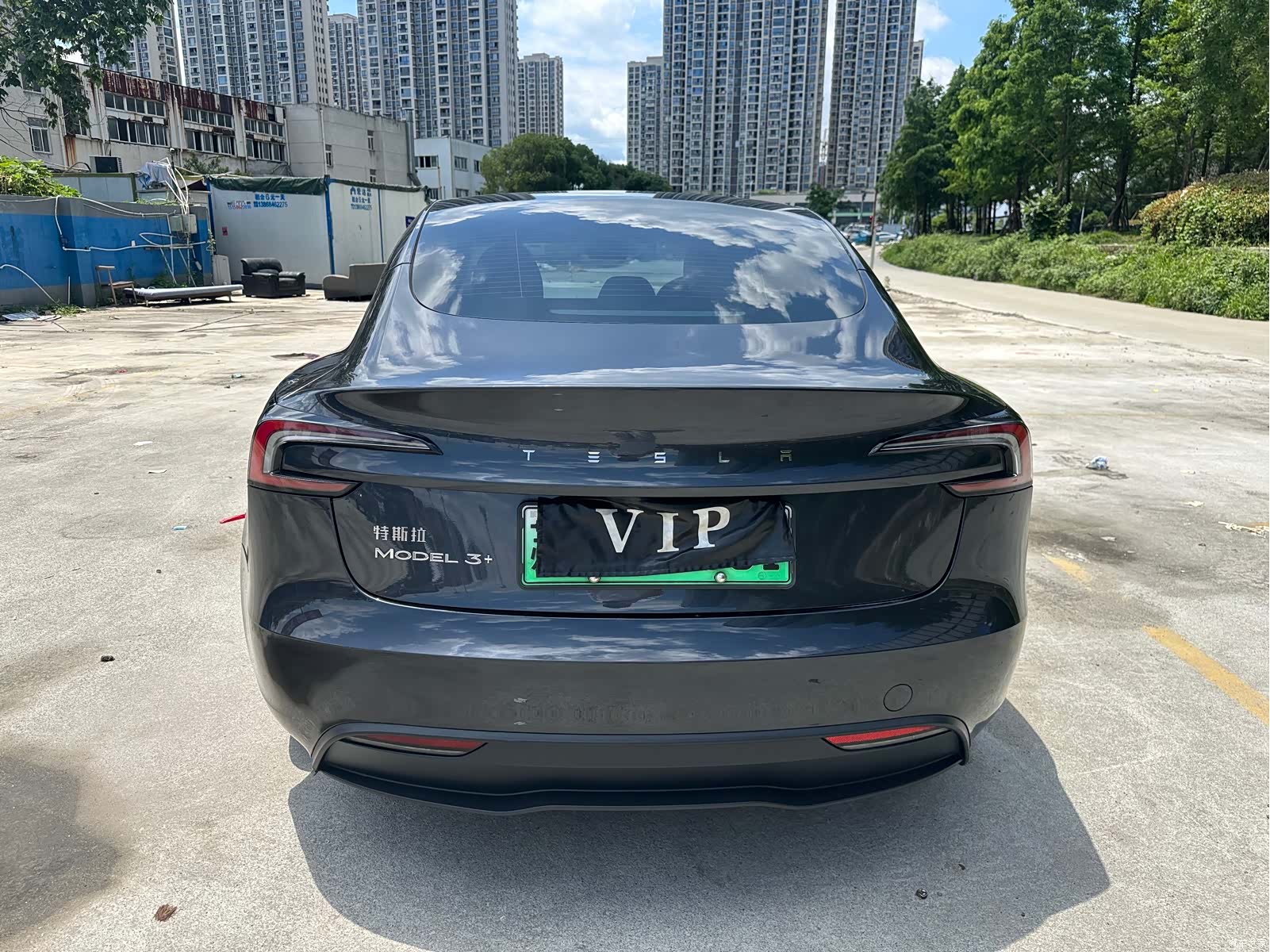 Tesla Model 3, 2025 12