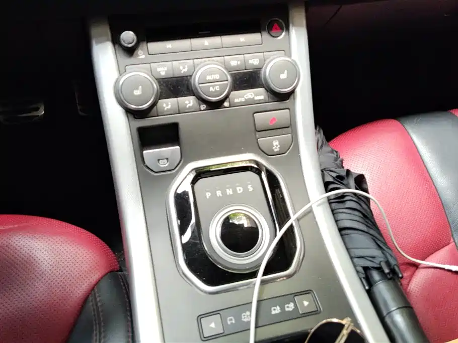 Land Rover Range Rover Aurora