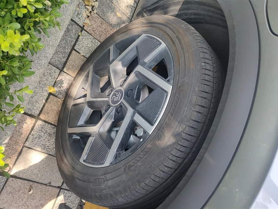 BYD Yuan PLUS