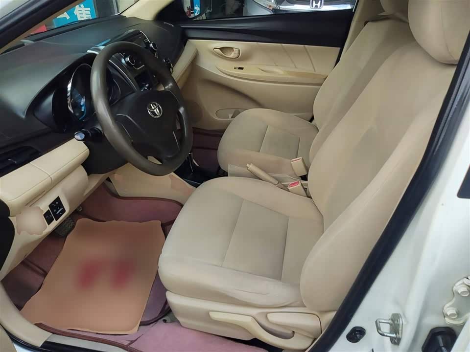 Toyota YARiS L Zhixuan