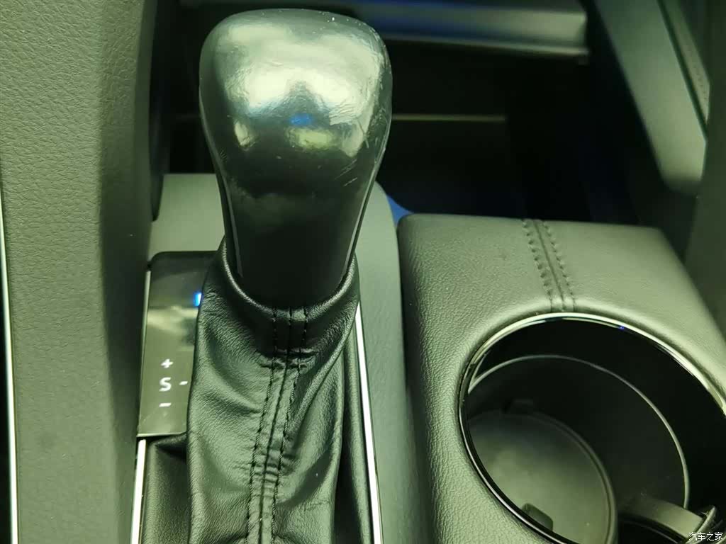 Toyota Avalon, 2021 13