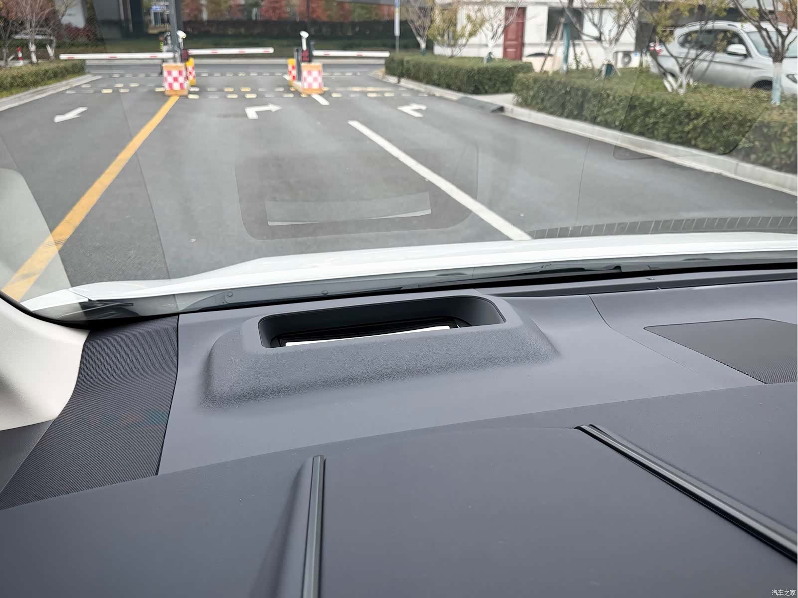 Lexus LM, 2024 6