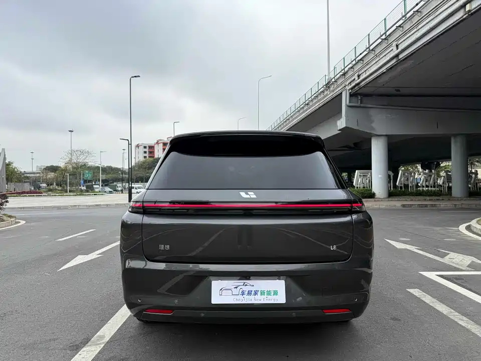 Li Auto Ideal L8