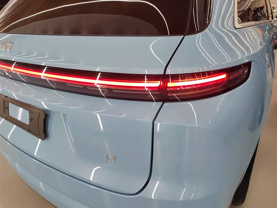 Li Auto Ideal L7