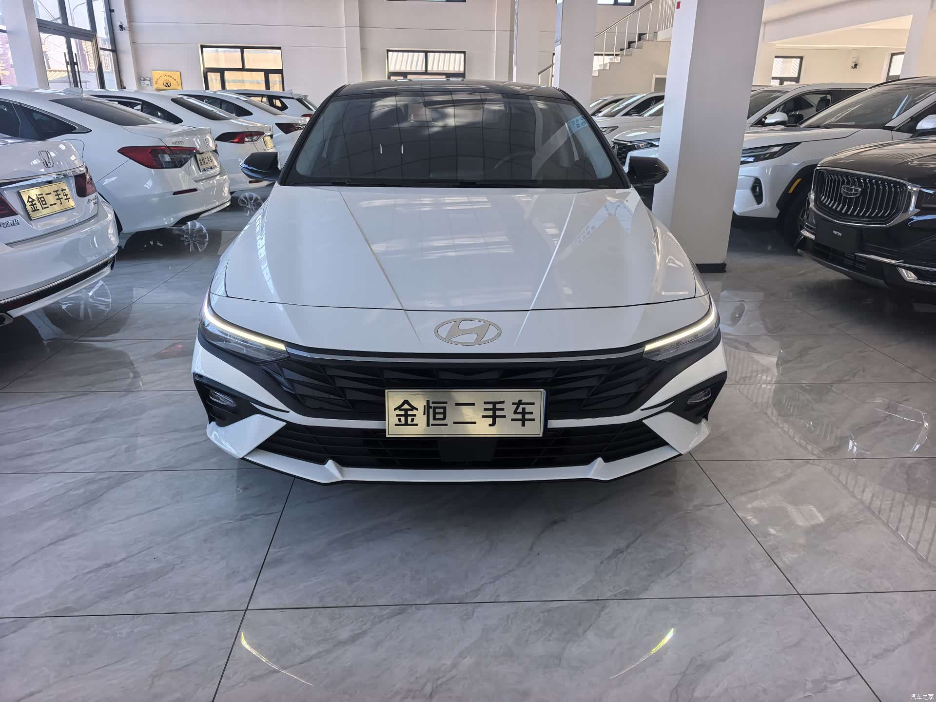 Hyundai Elantra, 2025 2