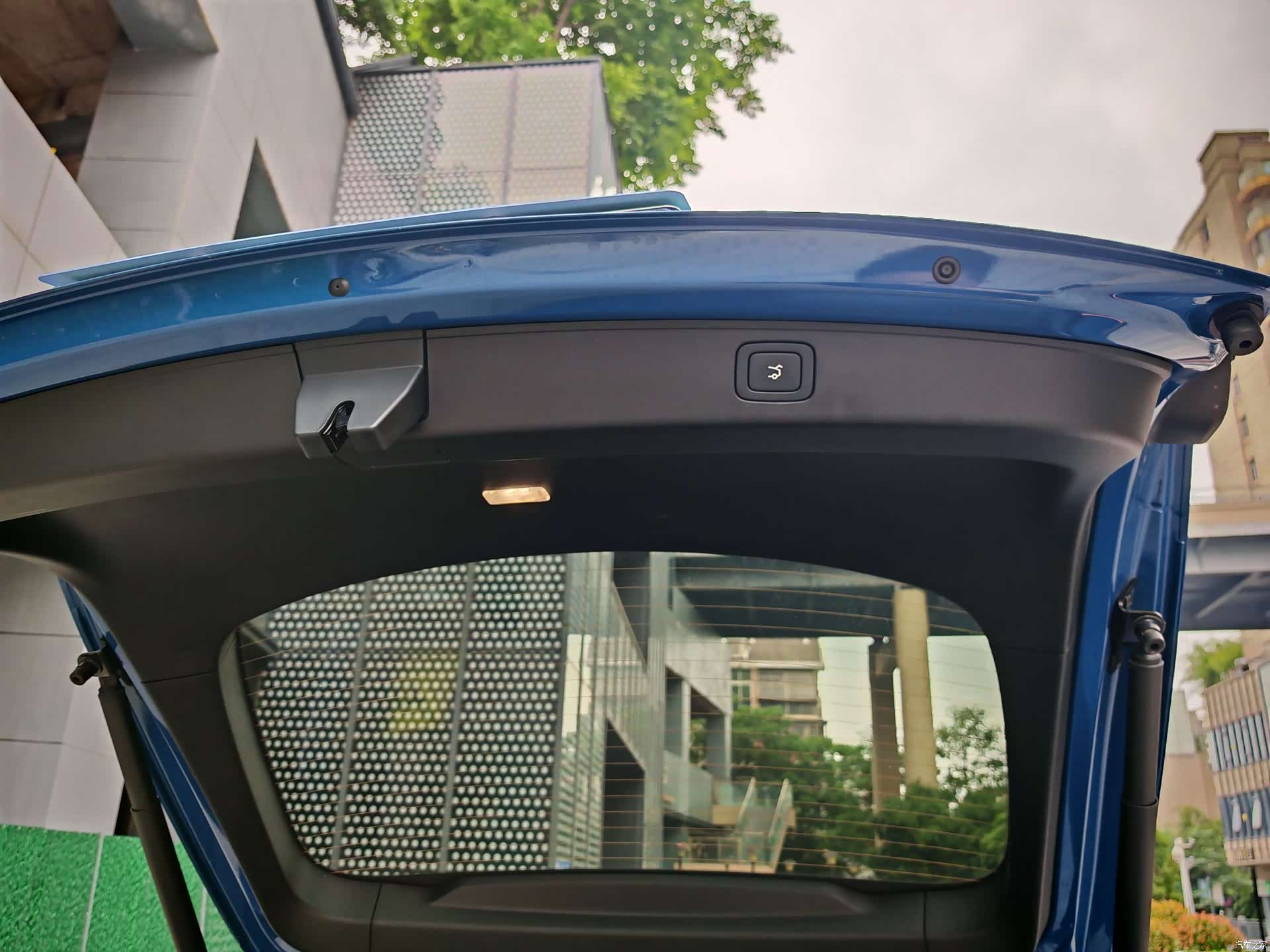 NIO L60, 2024 12