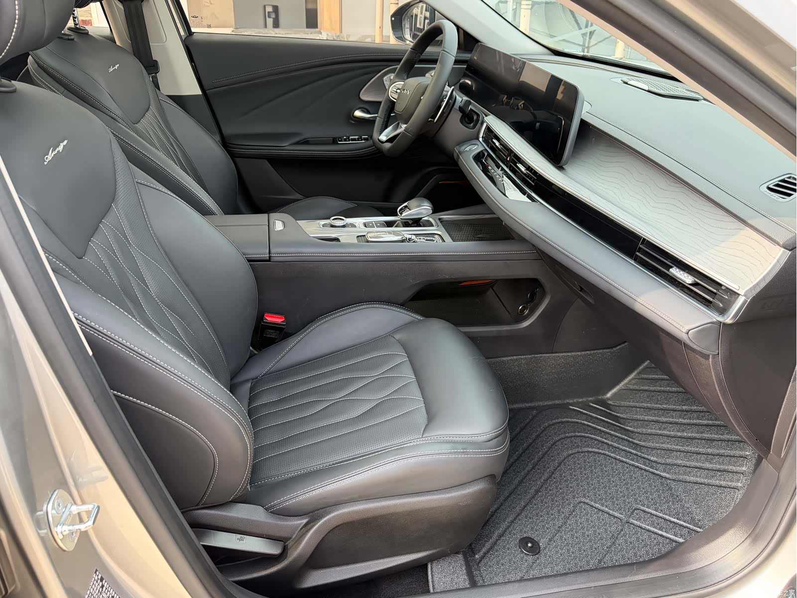 Chery Arrizo 8, 2023 12