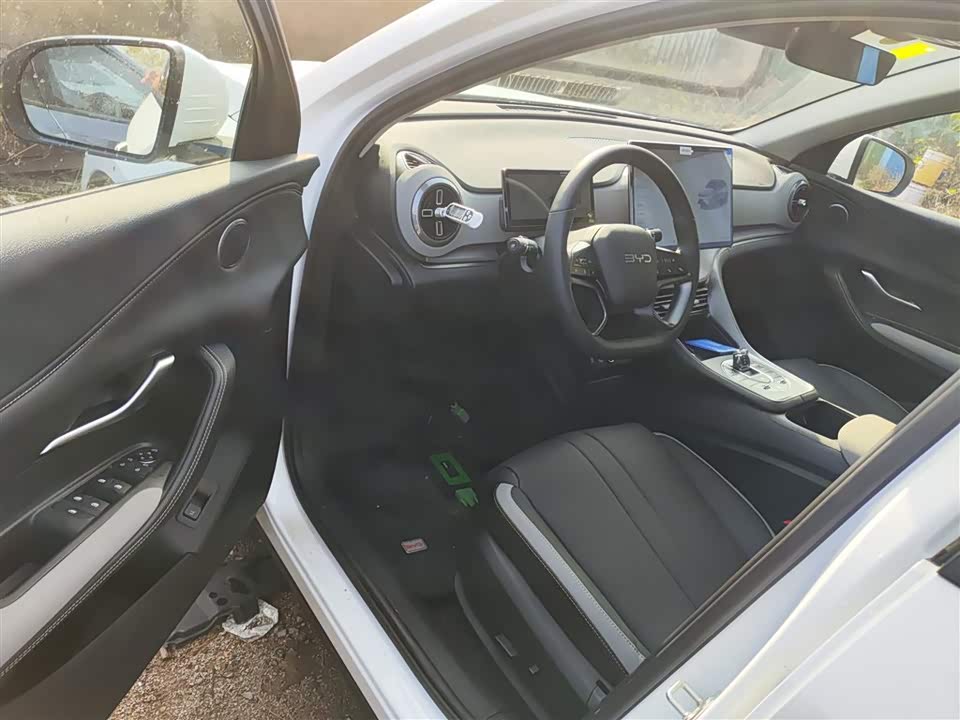 BYD Sea Lion 05 DM-i