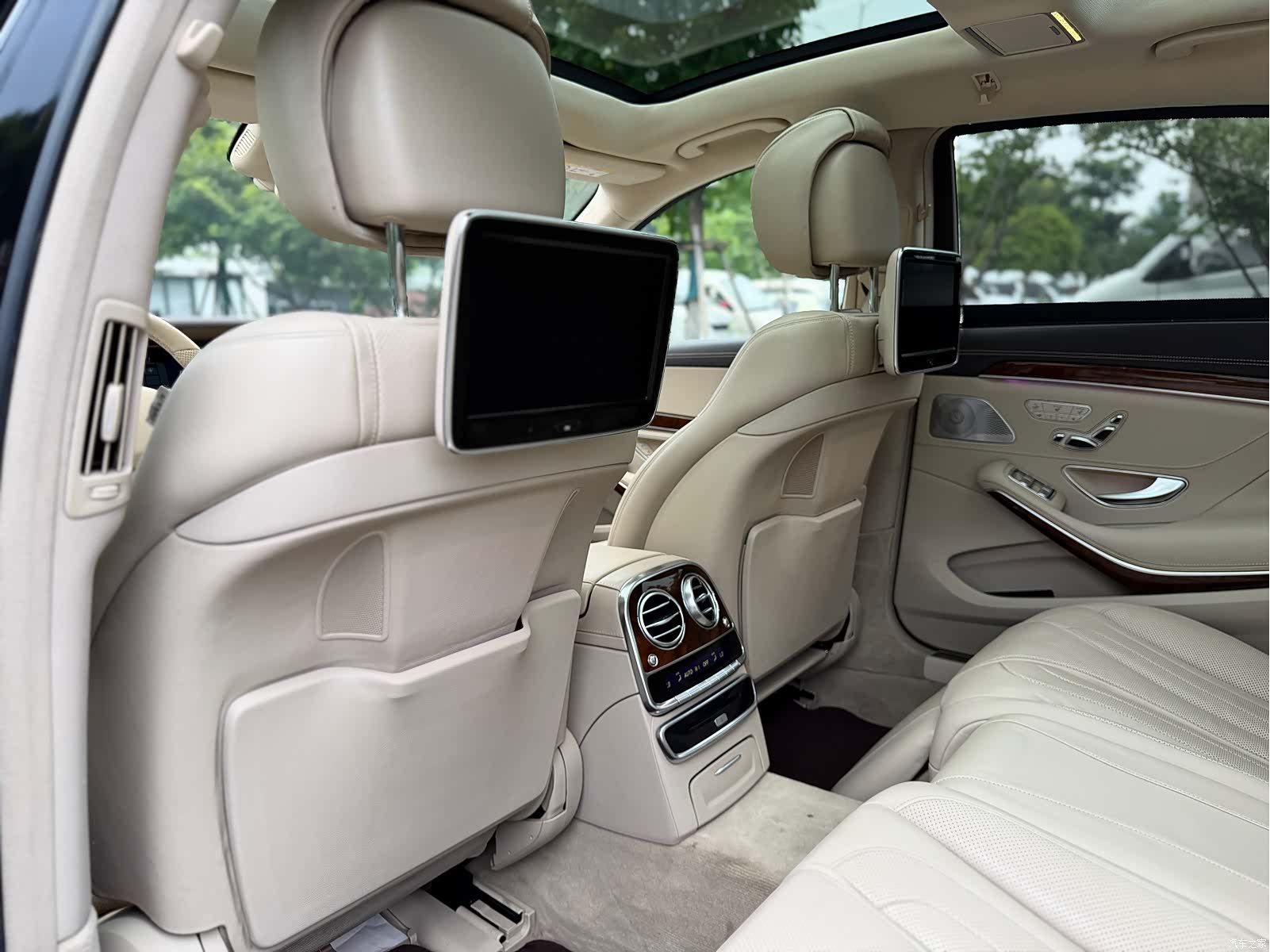 Mercedes-Benz S-Class, 2014 14