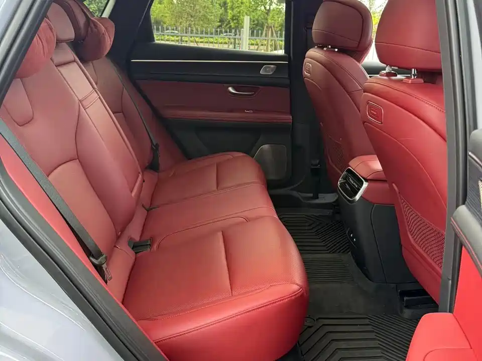 HarmonyOS Ask the world M5