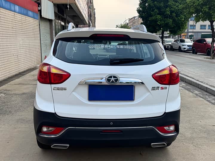 JAC S3 2015 1.5L МКПП hao hua zhi neng Premium