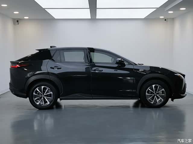 Lexus RZ, 2023 8