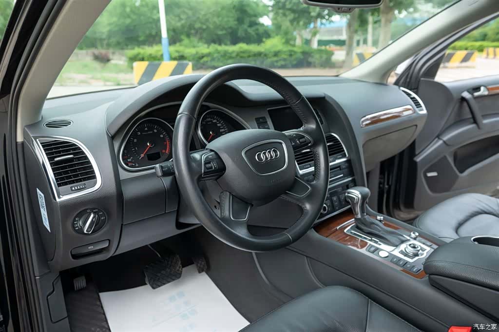 Audi Q7, 2015 21