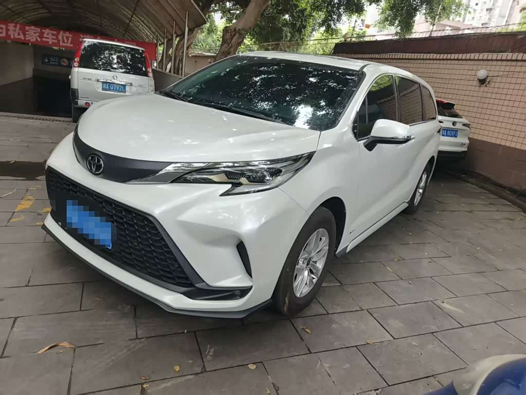 Toyota Sienna