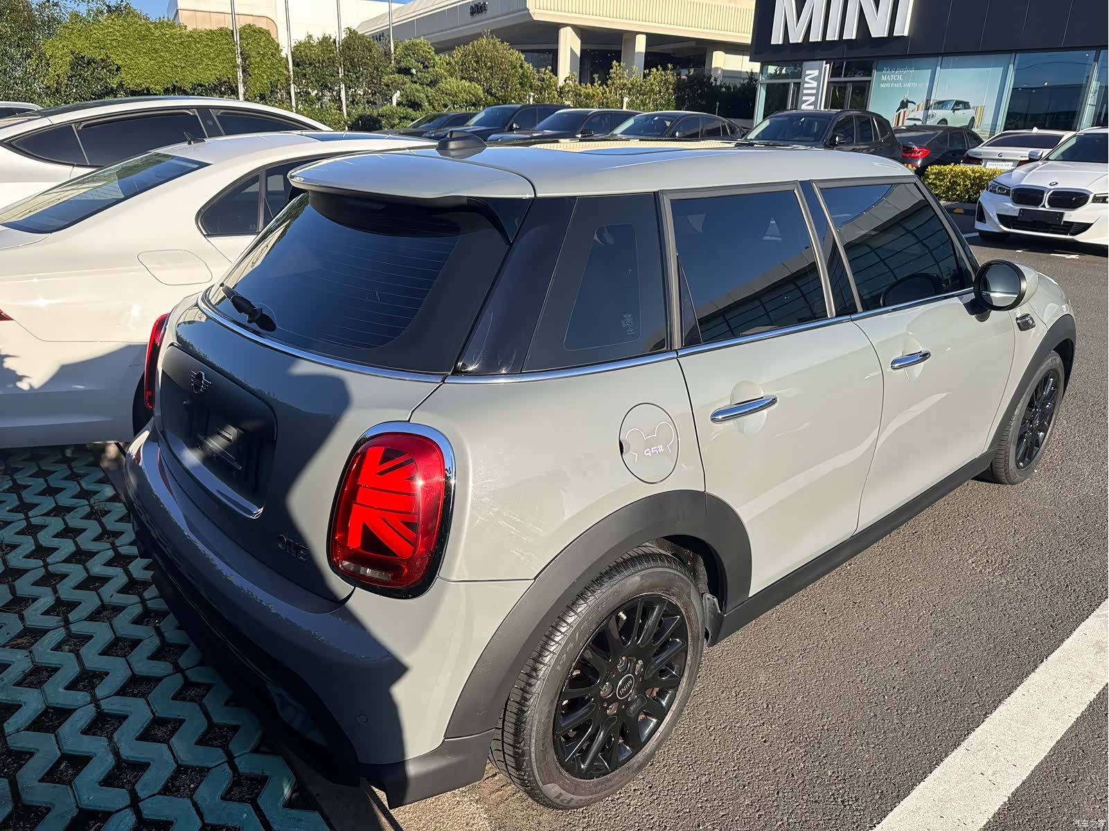Mini ONE, 2021 9