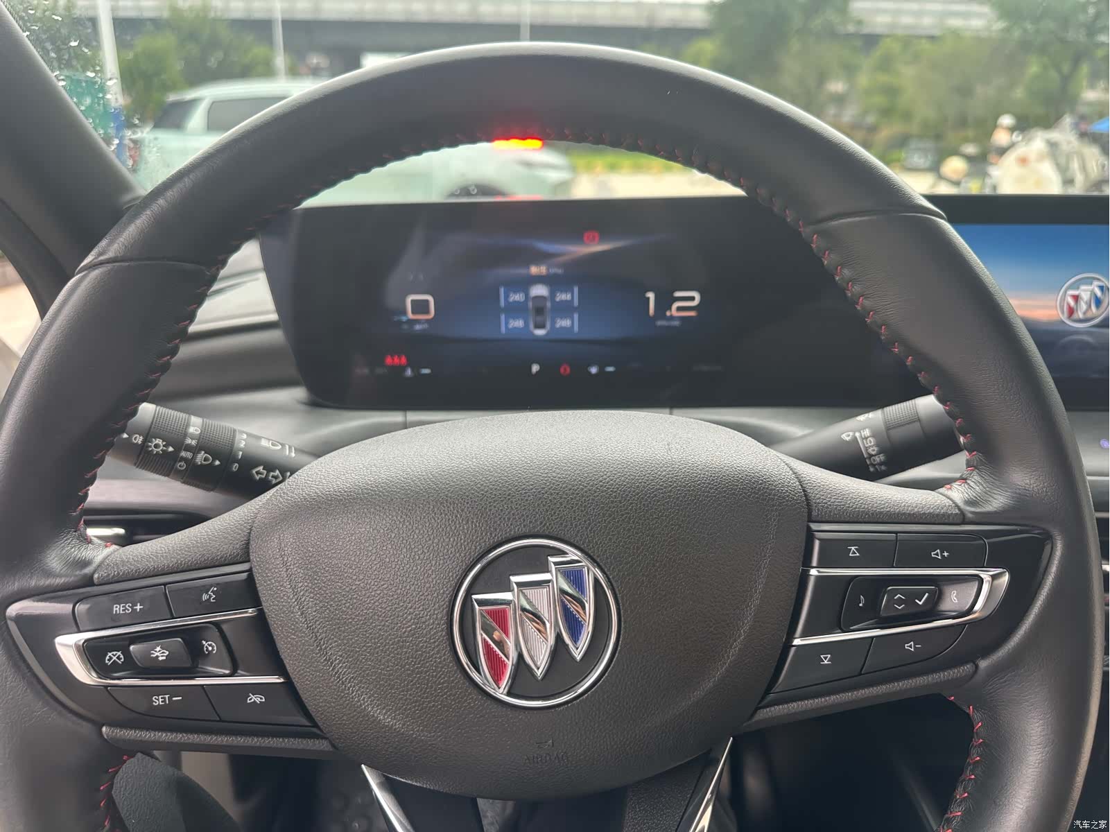 Buick Verano, 2022 13