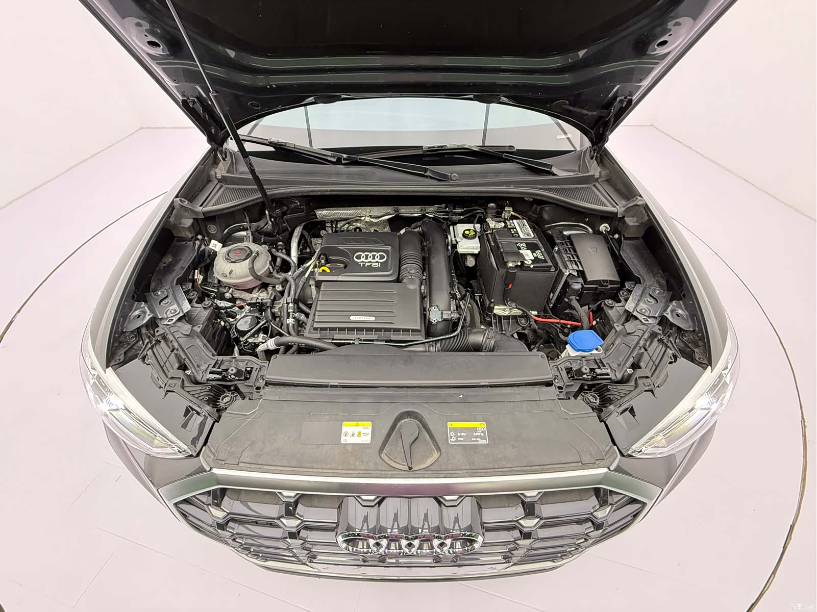 Audi Q3, 2022 8