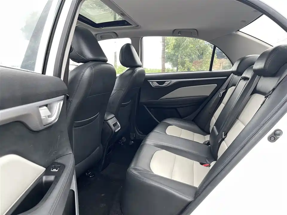 Geely Vision