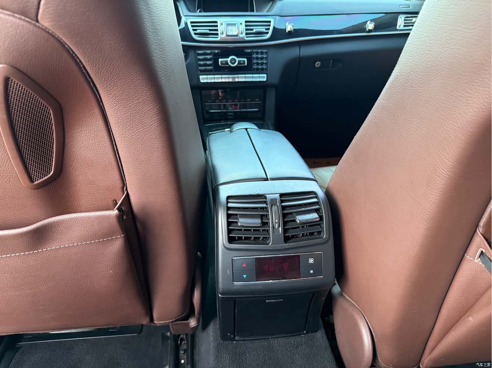 Mercedes-Benz E-Class, 2014 22