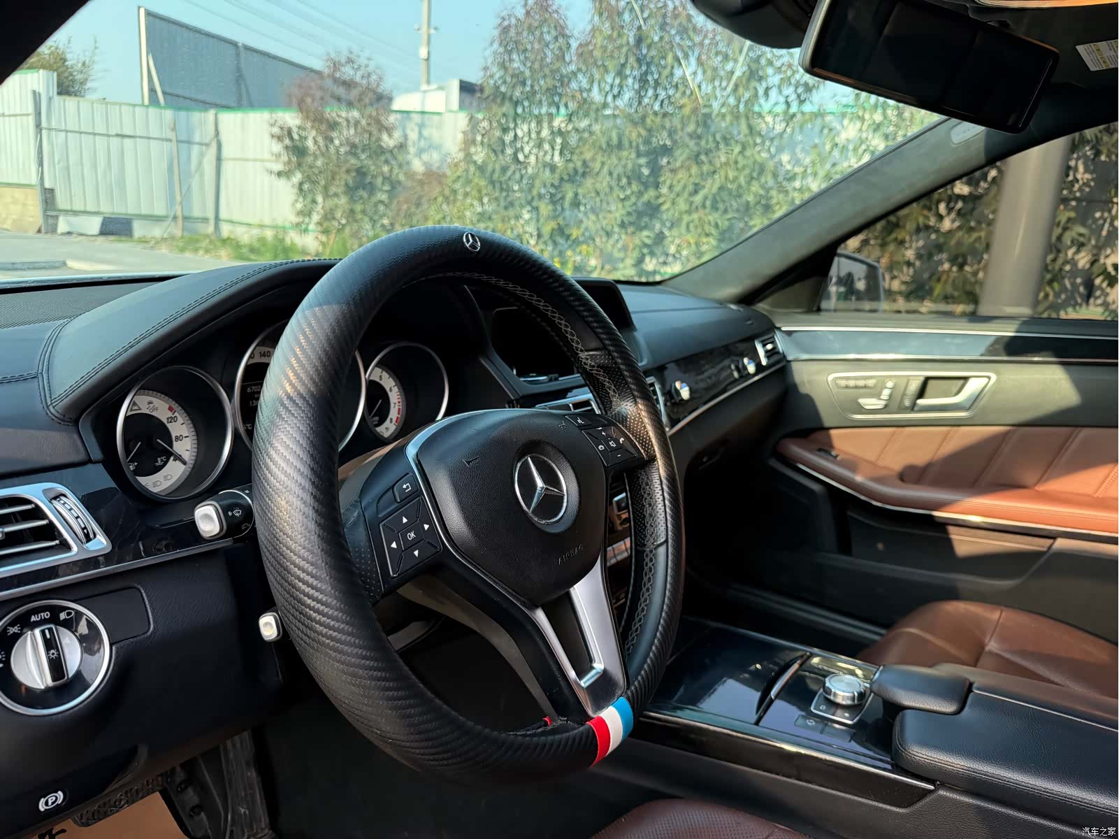 Mercedes-Benz E-Class, 2014 13