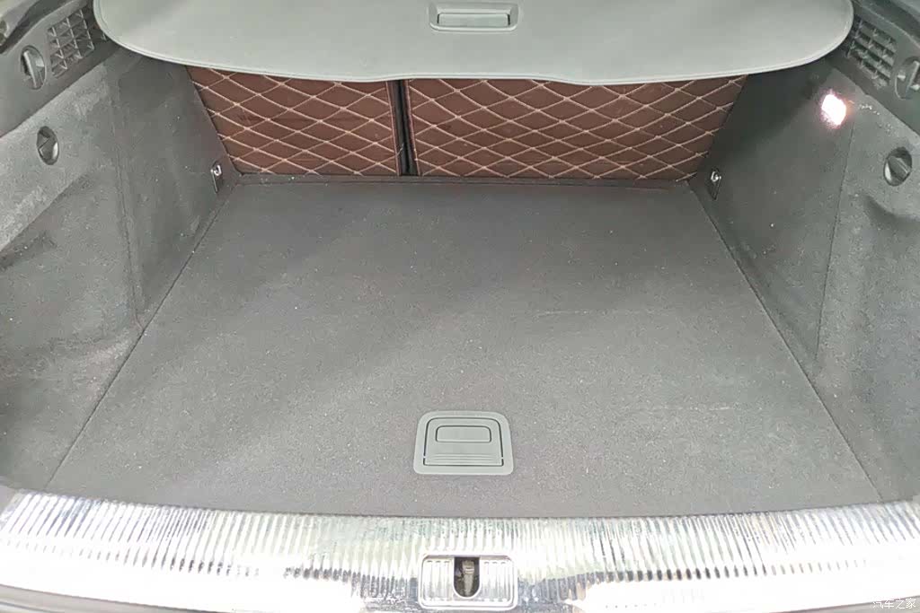 Audi Q3, 2017 4