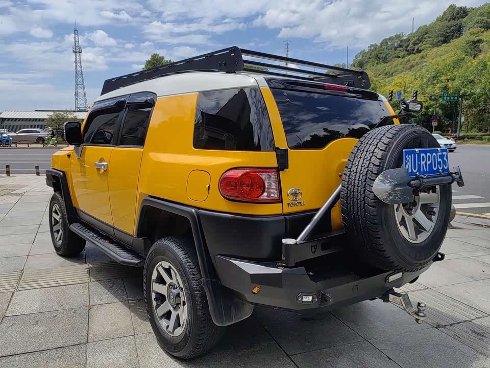Toyota FJ Cool Luze