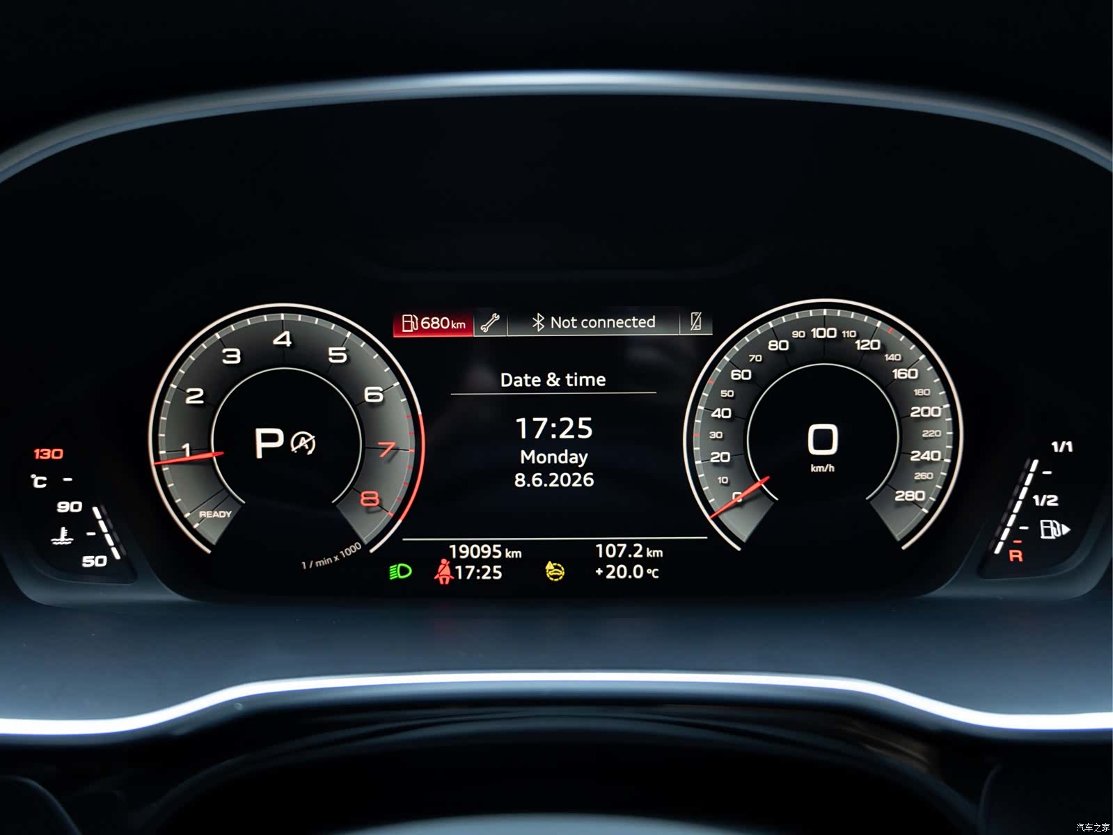 Audi Q3, 2023 2