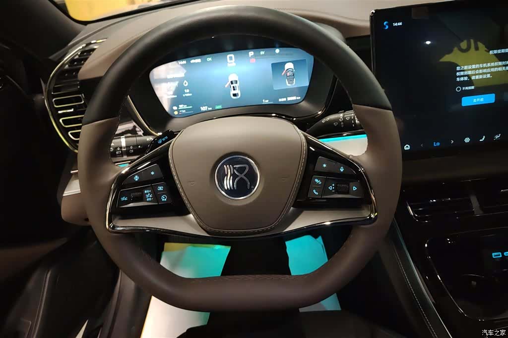 BYD Han, 2025 15