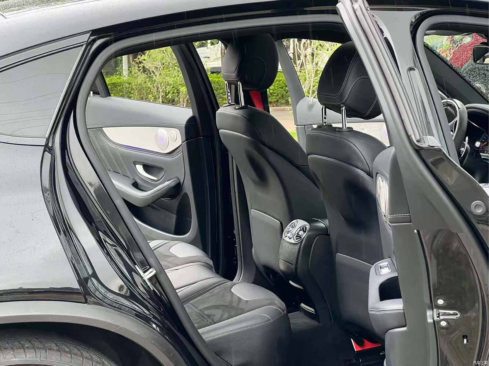 Mercedes-Benz GLC, 2019 14