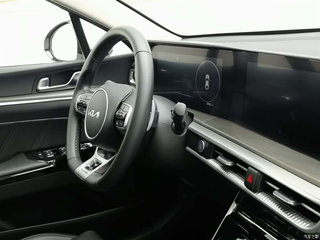 Kia K5, 2022 22