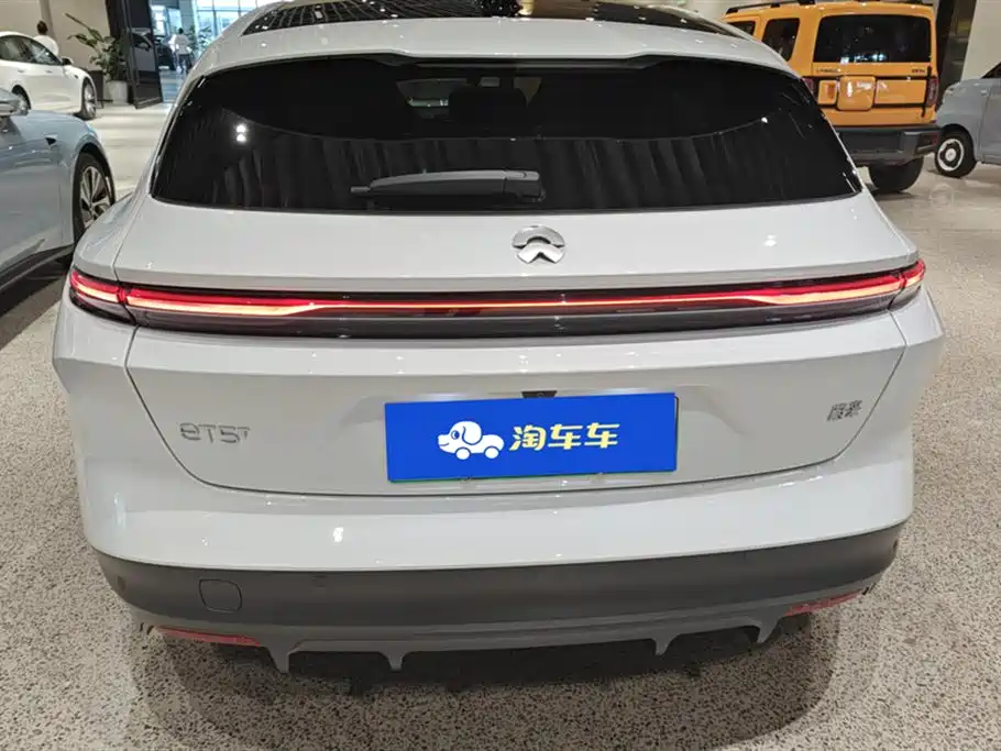 NIO ET5T