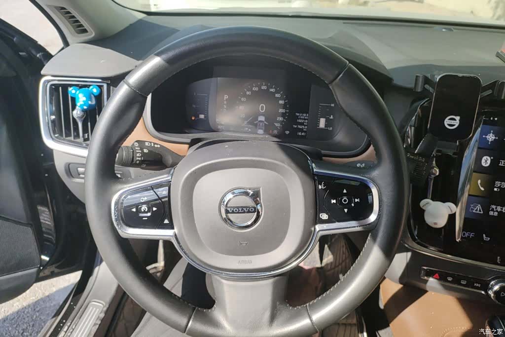 Volvo S90, 2019 15