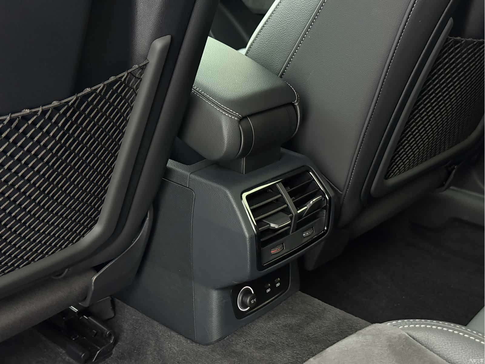 Audi Q3, 2022 15