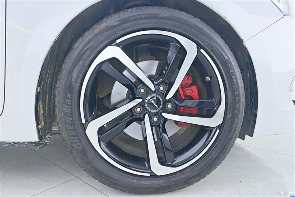 Hyundai GLS, 2016 6