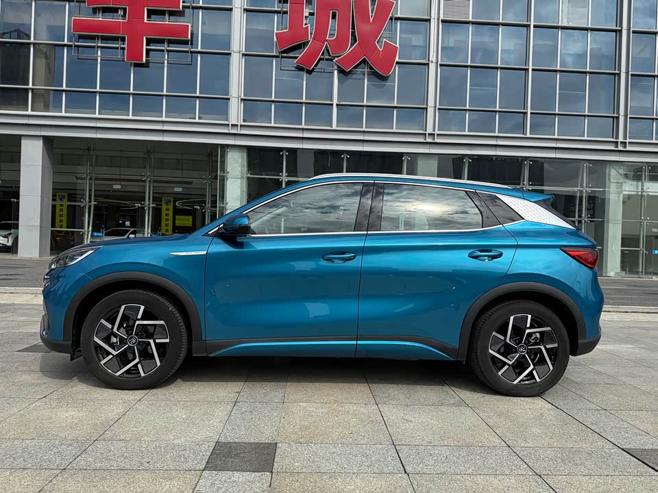 BYD Yuan PLUS