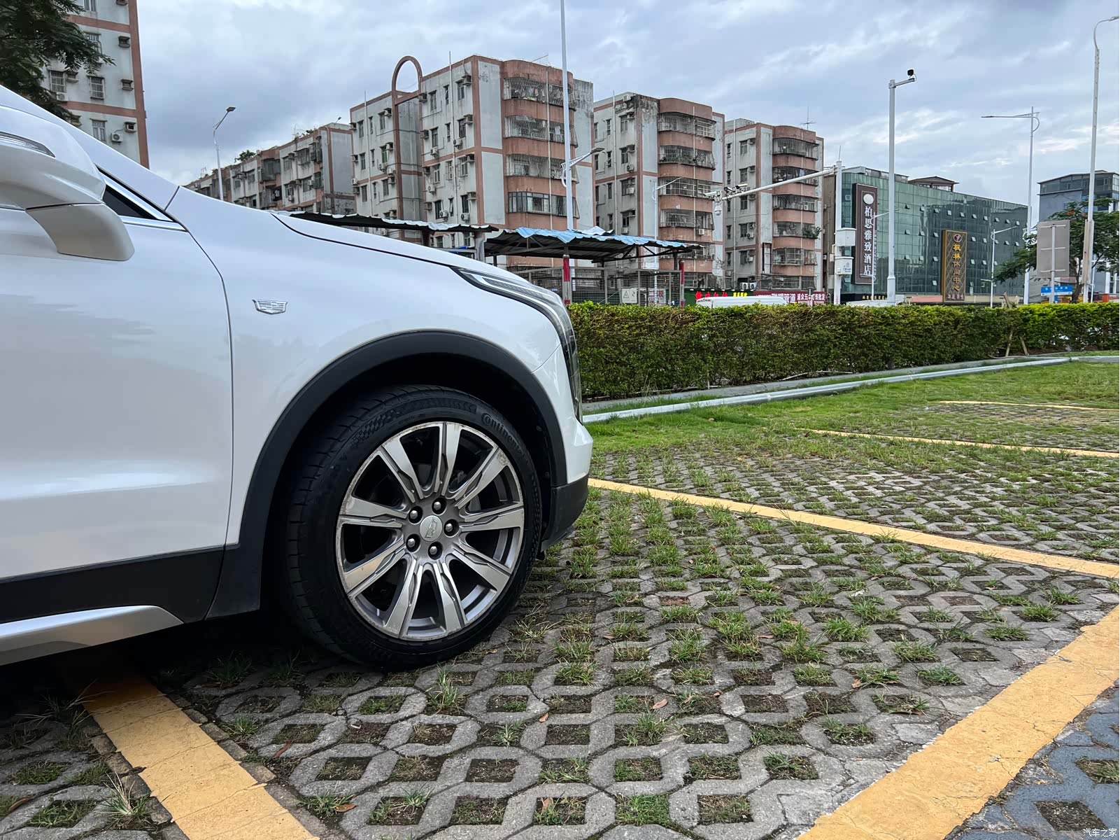 Cadillac XT4, 2019 8